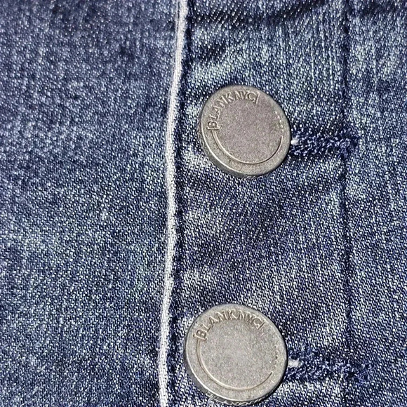 BlankNyc The Lenox High Rise Short Dark Wash Button Fly Raw Hem Sz 26 - Picture 3 of 14